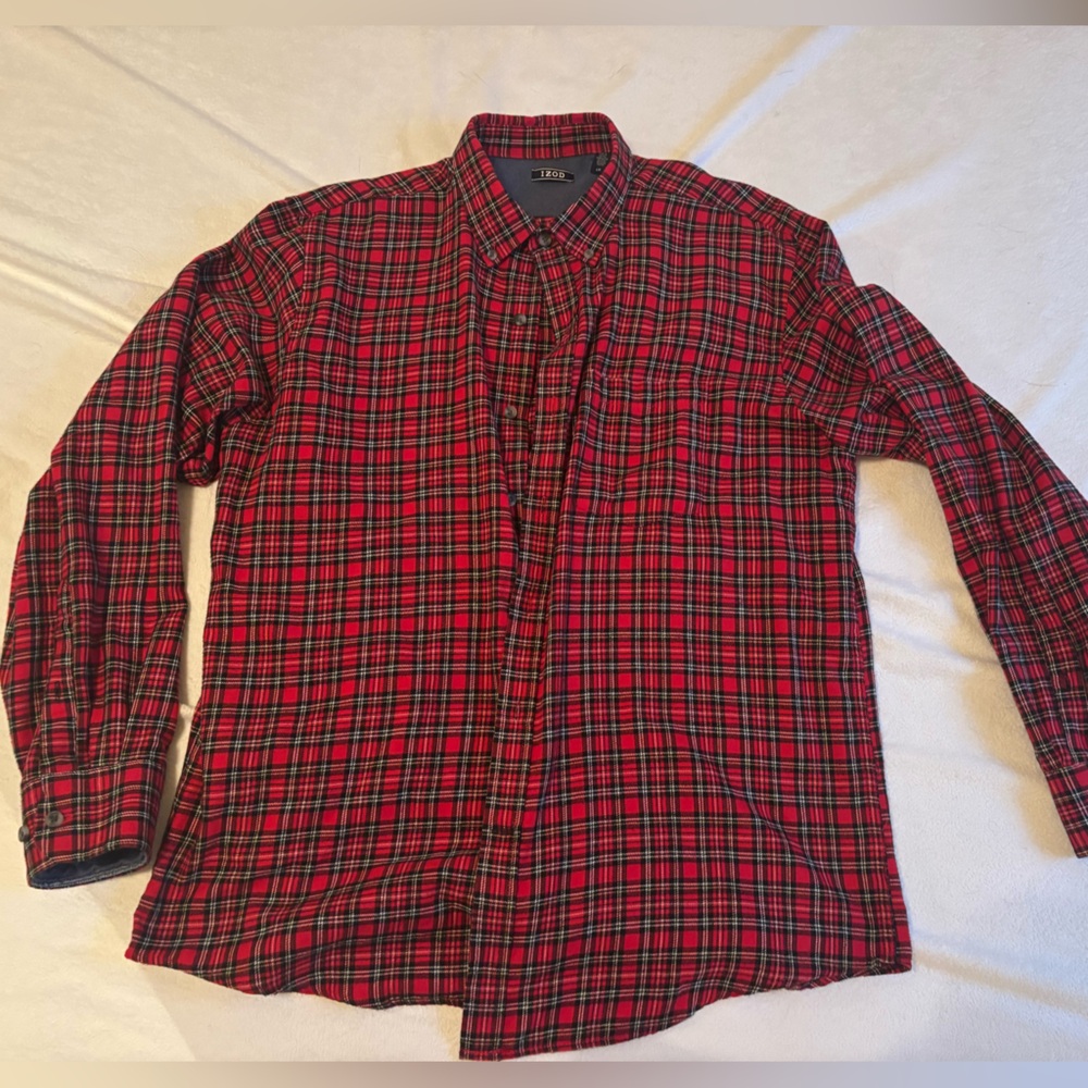 Men’s Izod Button Up Shirt Size Large